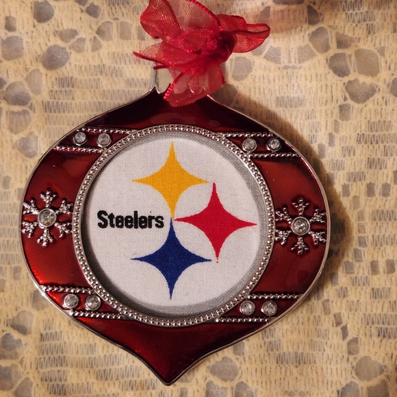 Steelers Red Ornament Frame Photo Metal Christmas Ball Bling Silver Snowflakes - Picture 1 of 5